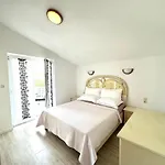 Apartment Nellatoni *