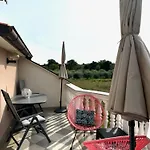 Apartment Nellatoni