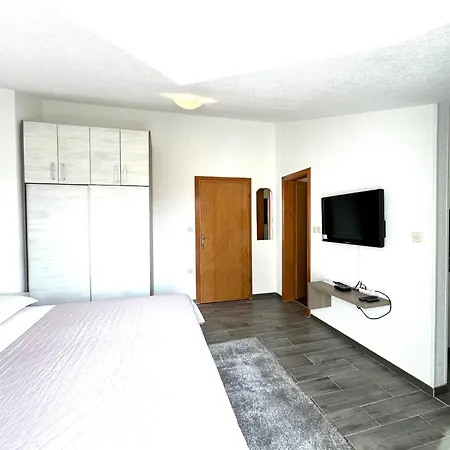 Nellatoni Appartement *