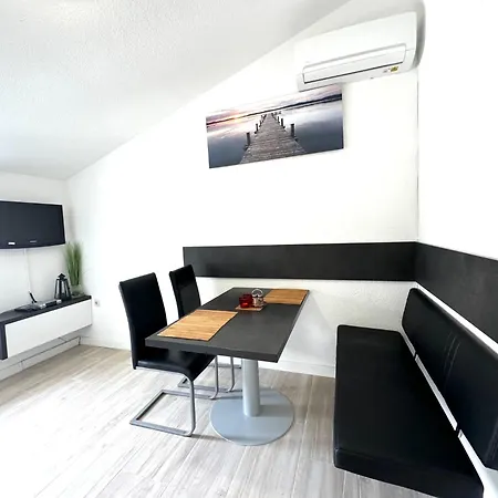 Nellatoni Apartman Medulin
